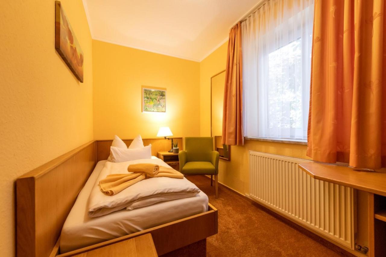 Hotel Zum Steinhof Bad Blankenburg Zewnętrze zdjęcie