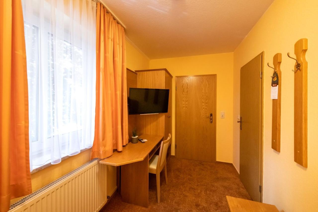 Hotel Zum Steinhof Bad Blankenburg Zewnętrze zdjęcie